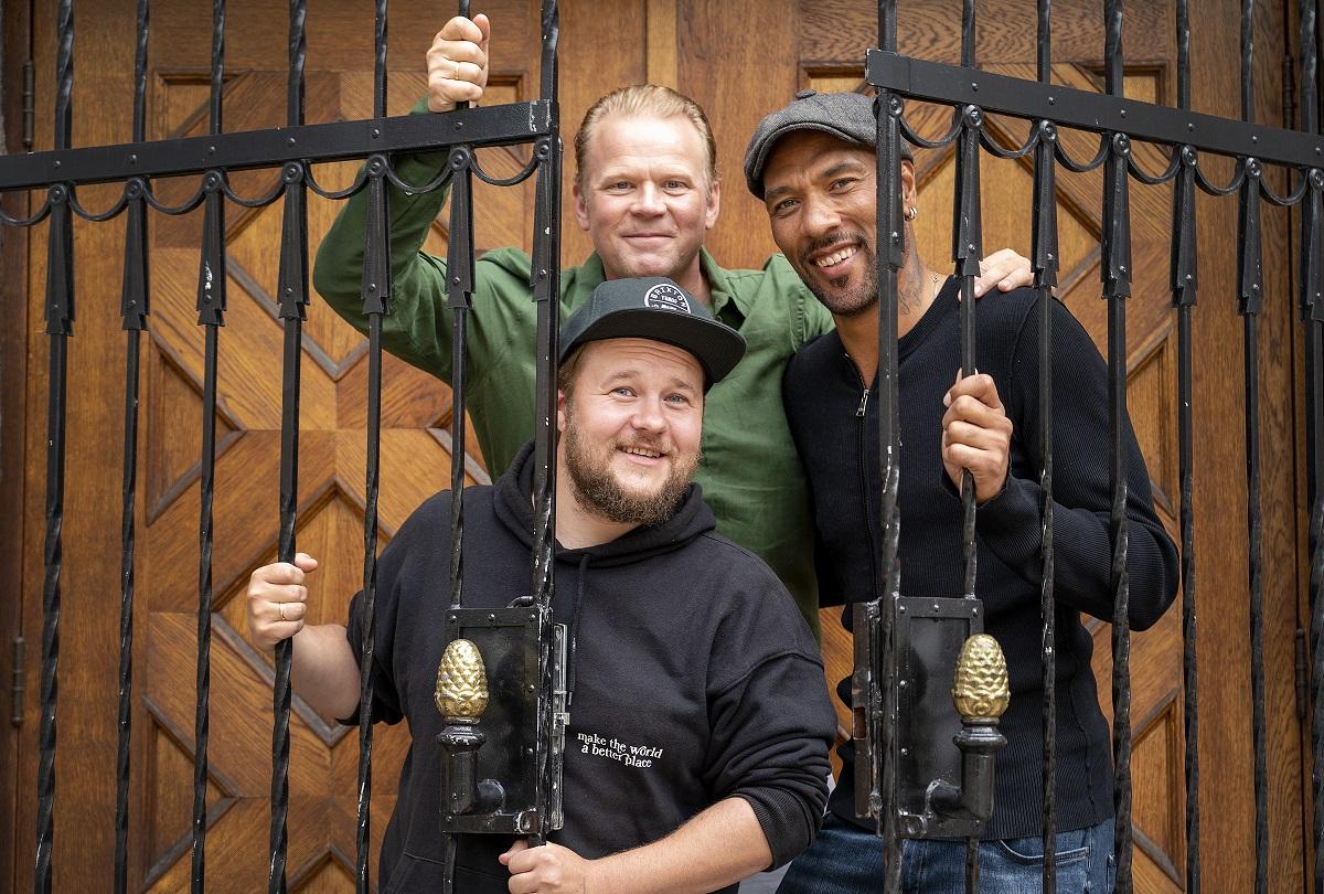 John Carew (t.h.), Anders Baasmo og Elias Holmen Sørensen (foran) er den nye Olsenbanden